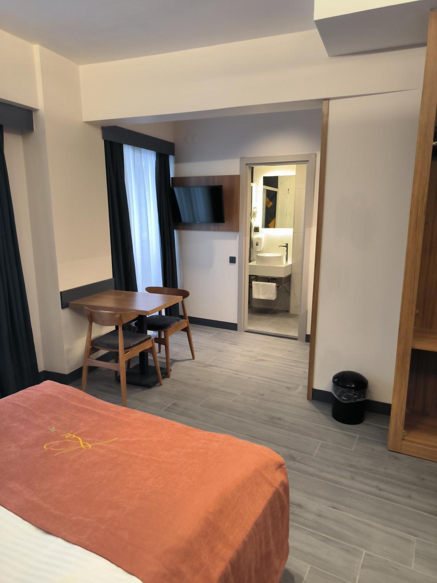 Roi Hotel İzmir Extérieur photo